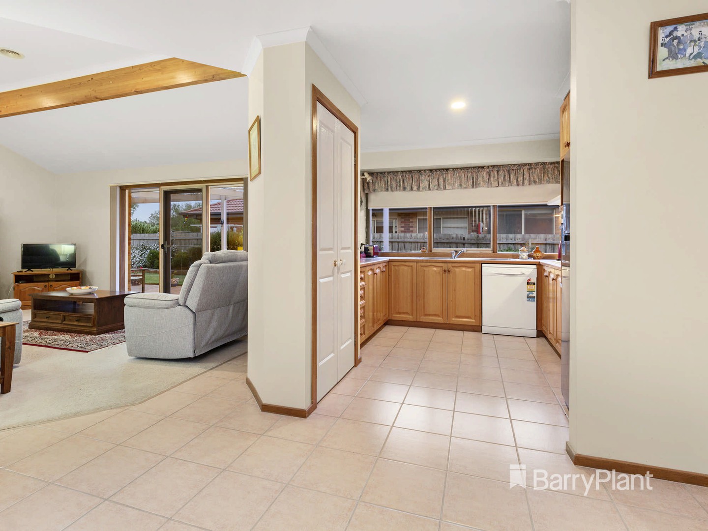 13 Ellinbank Crescent, Mornington, VIC 3931, Mornington - Thumbnail 5
