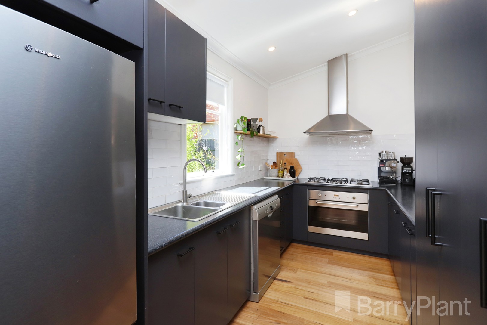 13 Elphinstone Street, West Footscray, VIC 3012, West Footscray - Thumbnail 4