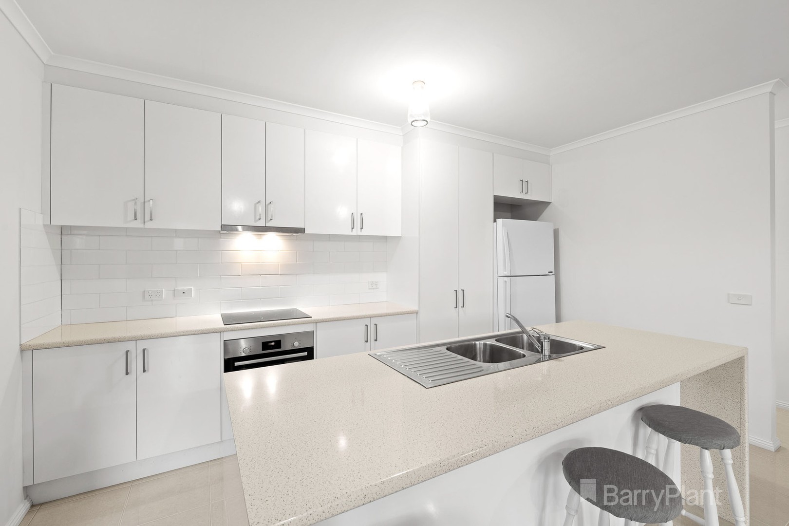 13 Emerald Crescent, Koo Wee Rup, VIC 3981, Koo Wee Rup - Thumbnail 4