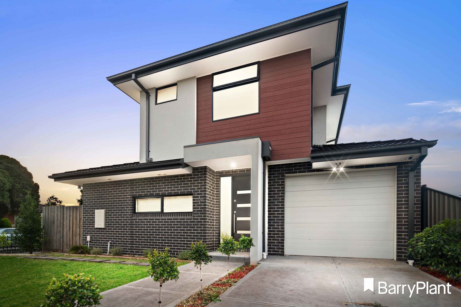 13 Errington Road, St Albans, VIC 3021 - Thumbnail 2 - 19/01/2024