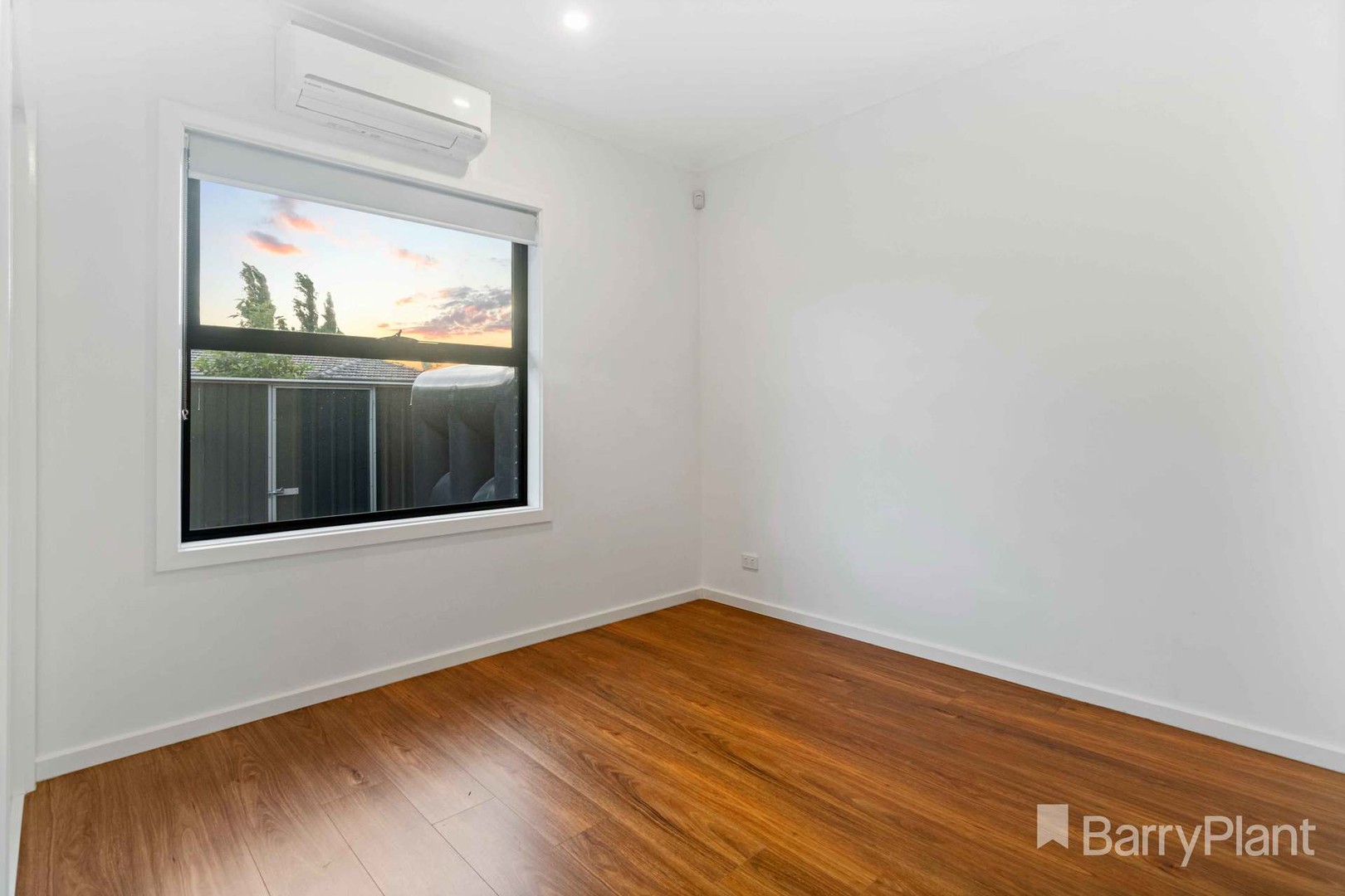 13 Errington Road, St Albans, VIC 3021, St Albans - Thumbnail 8