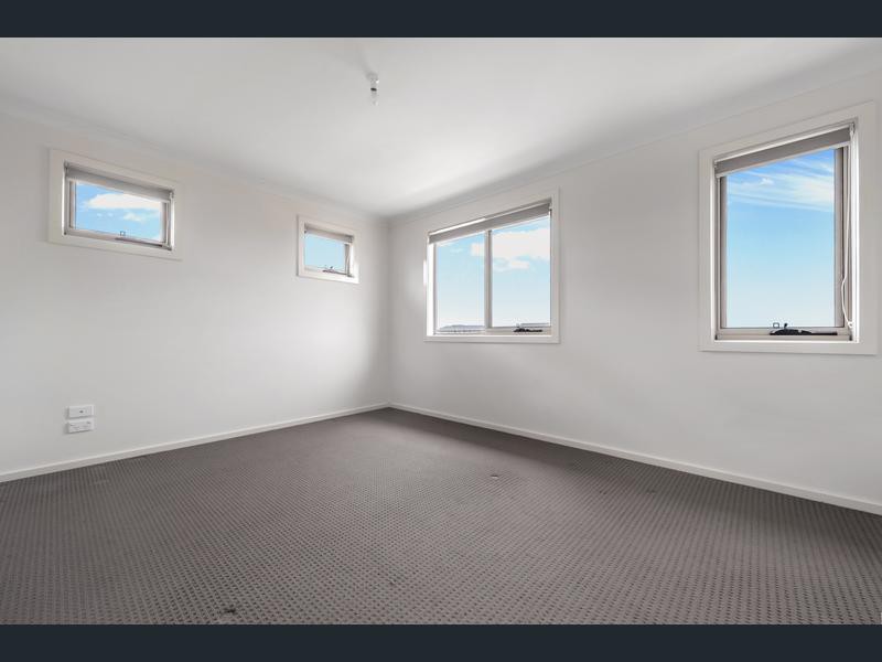 13 Essence Parkway, Craigieburn, VIC 3064, Craigieburn - Thumbnail 6