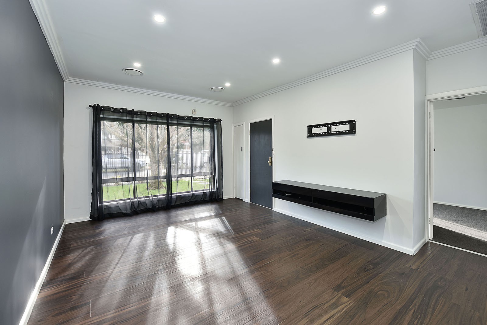 13 Etzel St, Airport West, VIC 3042 - Thumbnail 1 - 13/08/2025