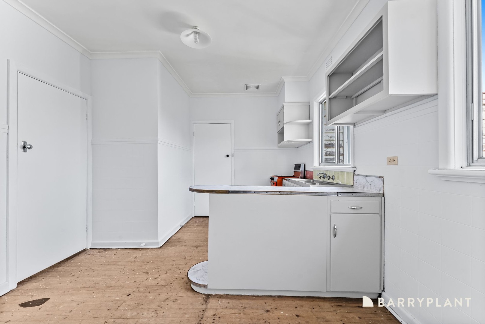 13 Euroa Avenue, Sunshine North, VIC 3020, Sunshine North - Thumbnail 3