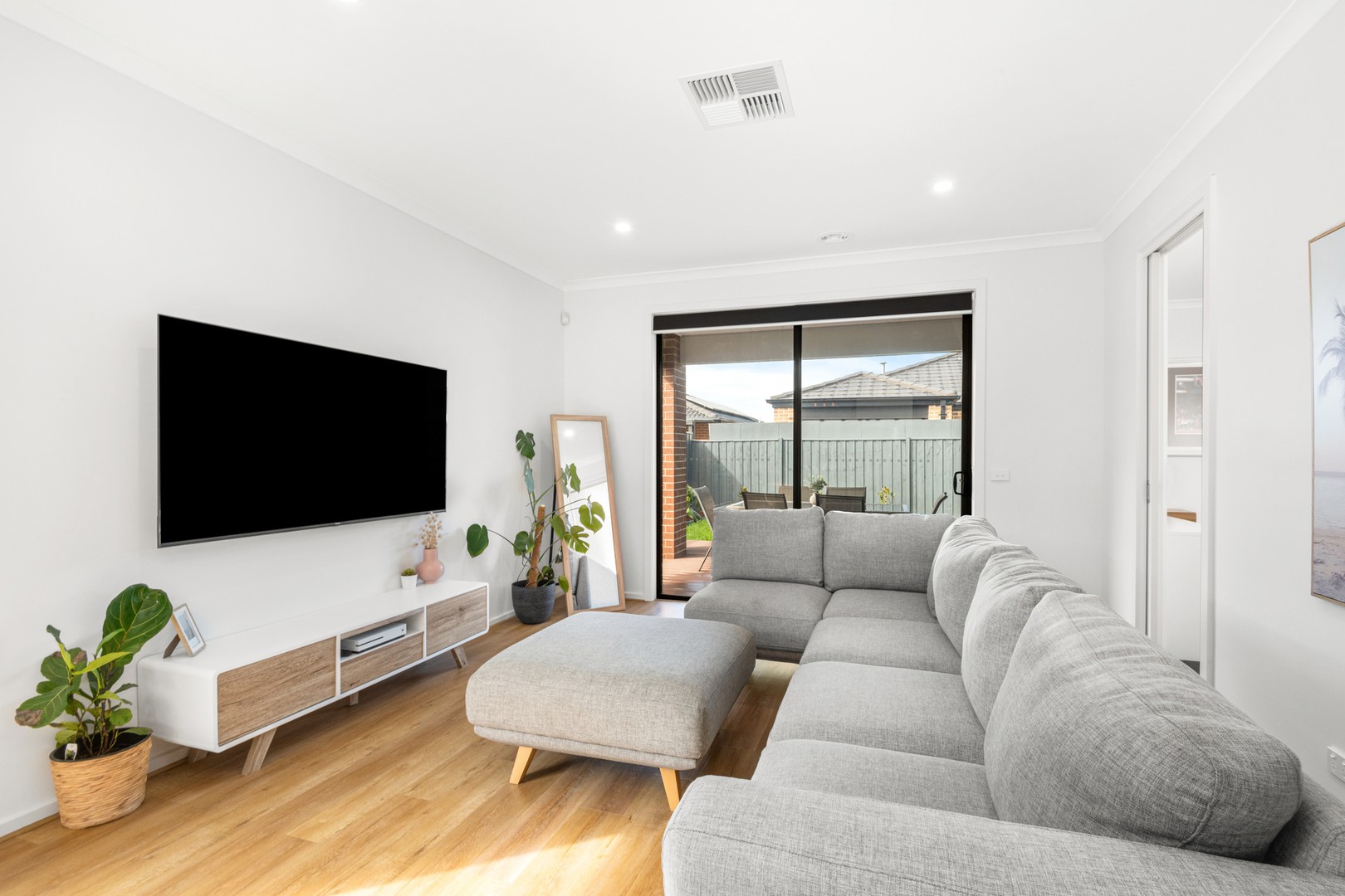 13 Everton Crescent, Charlemont, VIC 3217, Charlemont - Thumbnail 3