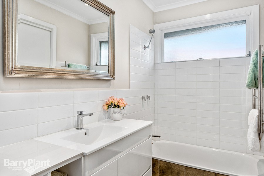 13 Fairlawn Place, Bayswater, VIC 3153, Bayswater - Thumbnail 6