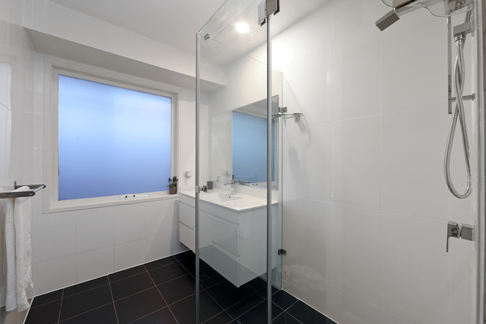 13 Fernlea Avenue, Rowville, VIC 3178, Rowville - Thumbnail 7