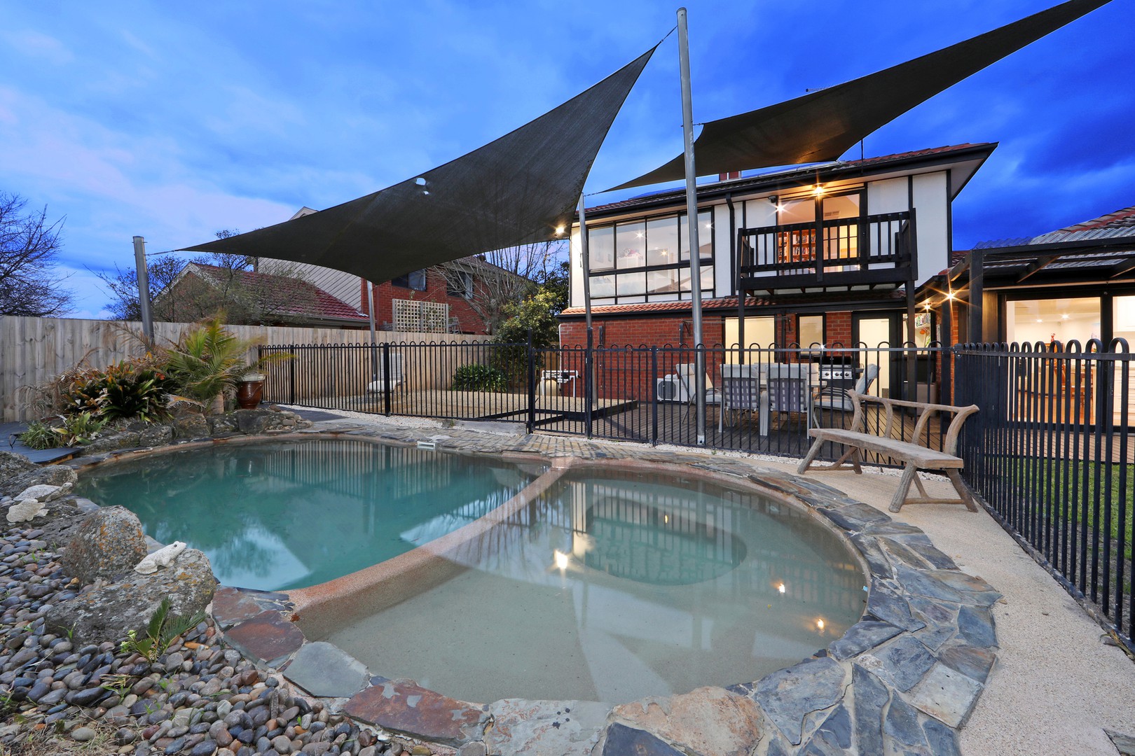 13 Fernlea Avenue, Rowville, VIC 3178 - Thumbnail 2 - 19/08/2022