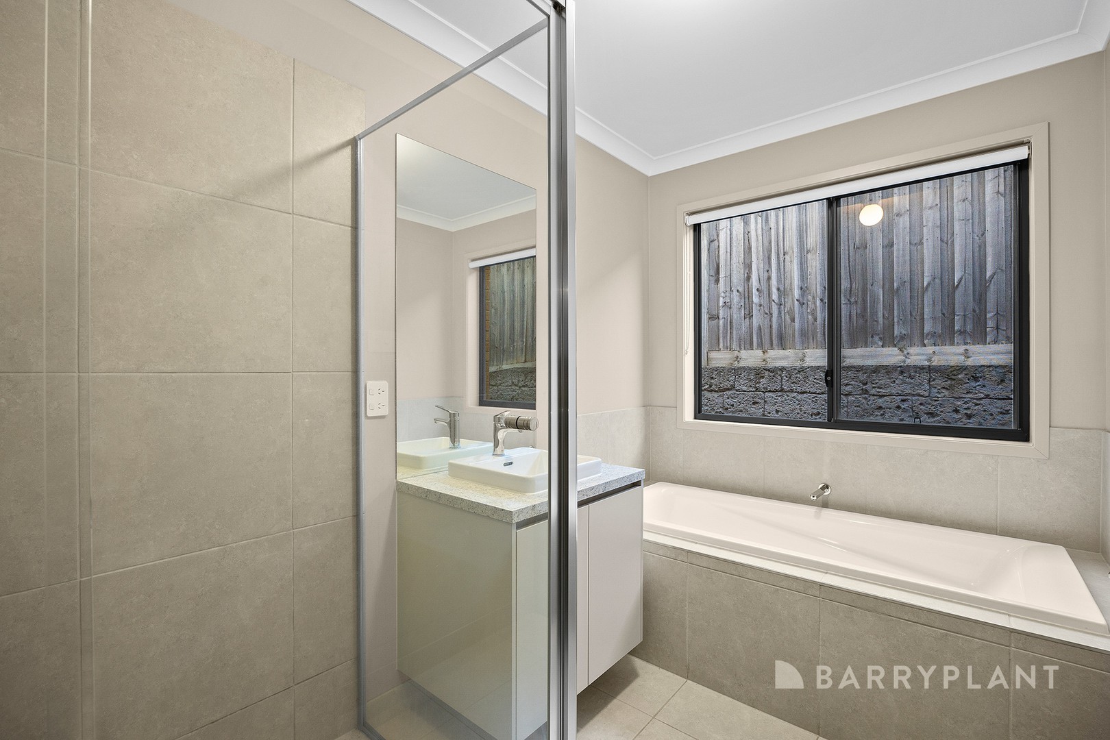 13 Fieldstone Avenue, Warragul, VIC 3820, Warragul - Thumbnail 4
