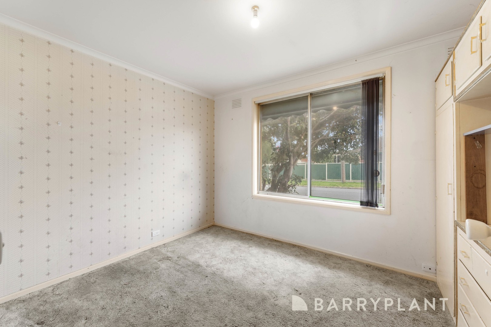 13 First Avenue, Melton South, VIC 3338, Melton South - Thumbnail 8