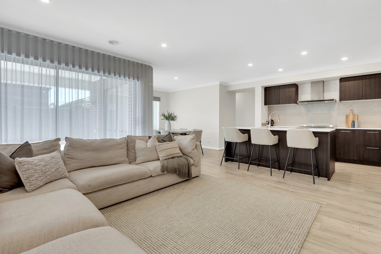 13 Flaubert Road, Craigieburn, VIC 3064, Craigieburn - Thumbnail 4