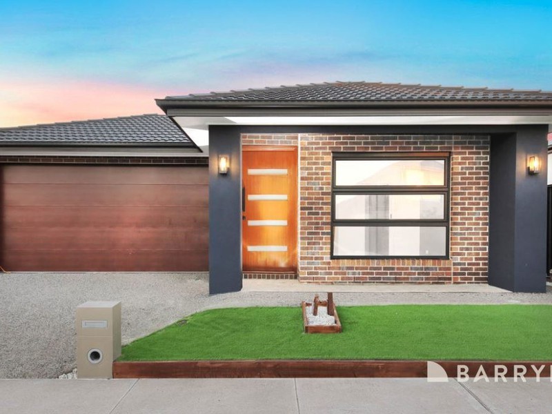 13 Folia Way, Donnybrook, VIC 3064 - Image - 01/12/2025