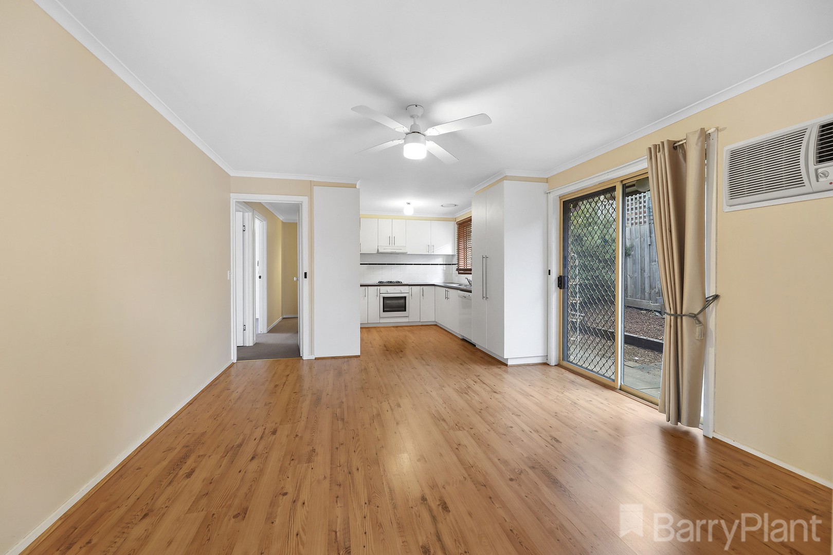 13 Forrest Street, Drouin, VIC 3818, Drouin - Thumbnail 4