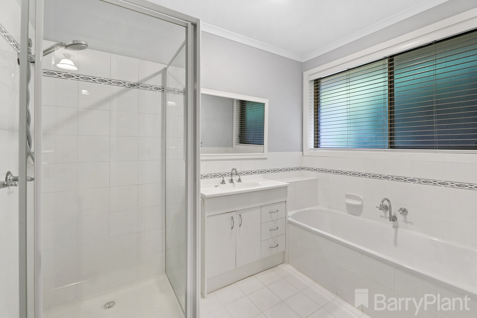 13 Forrest Street, Drouin, VIC 3818, Drouin - Thumbnail 6