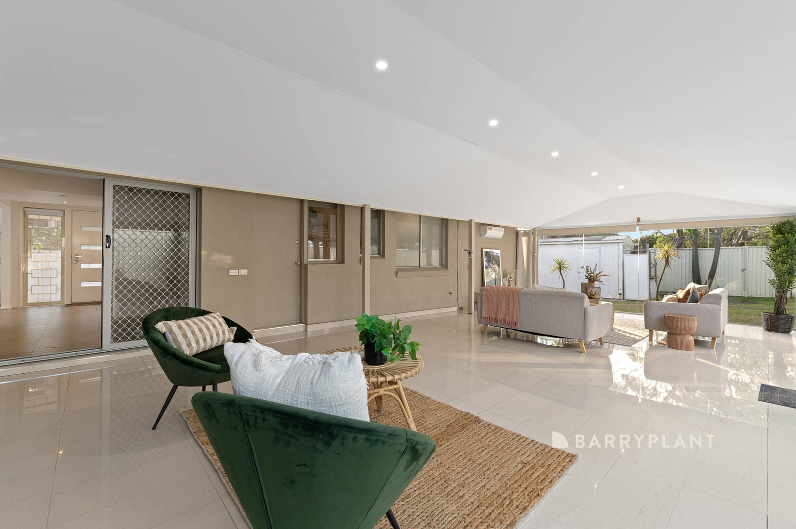 13 Fountain Drive, Narre Warren, VIC 3805, Narre Warren - Thumbnail 8