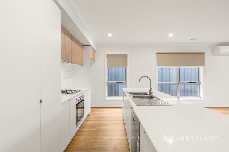 13 Foxtail St, Mount Duneed, VIC 3217 - Thumbnail 2 - 01/09/2026