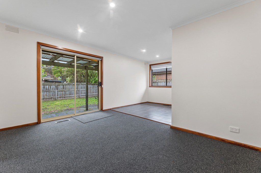 13 Fraser Close, Mill Park, VIC 3082, Mill Park - Thumbnail 3