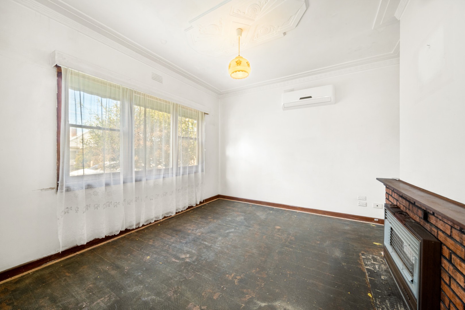13 Giddings Street, North Geelong, VIC 3215, North Geelong - Thumbnail 2