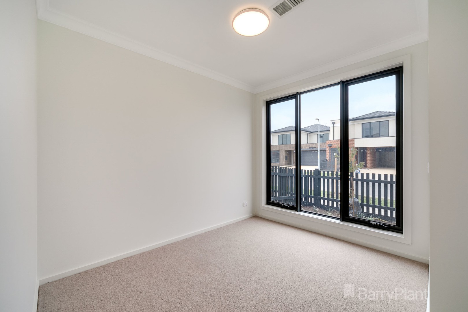 13 Goshawk Street, Narre Warren, VIC 3805, Narre Warren - Thumbnail 8