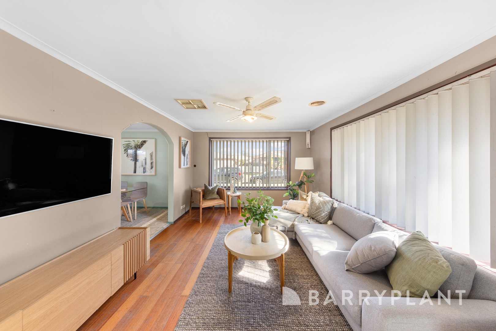 13 Grantham Parade, St Albans, VIC 3021, St Albans - Thumbnail 3