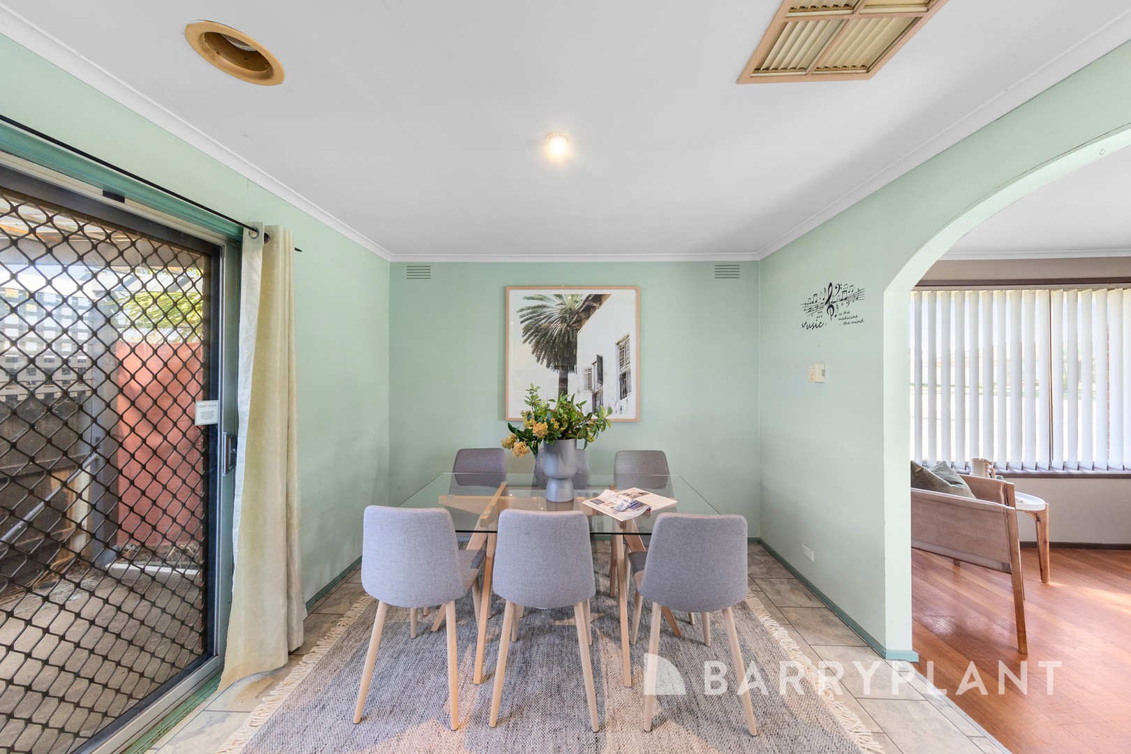 13 Grantham Parade, St Albans, VIC 3021, St Albans - Thumbnail 4