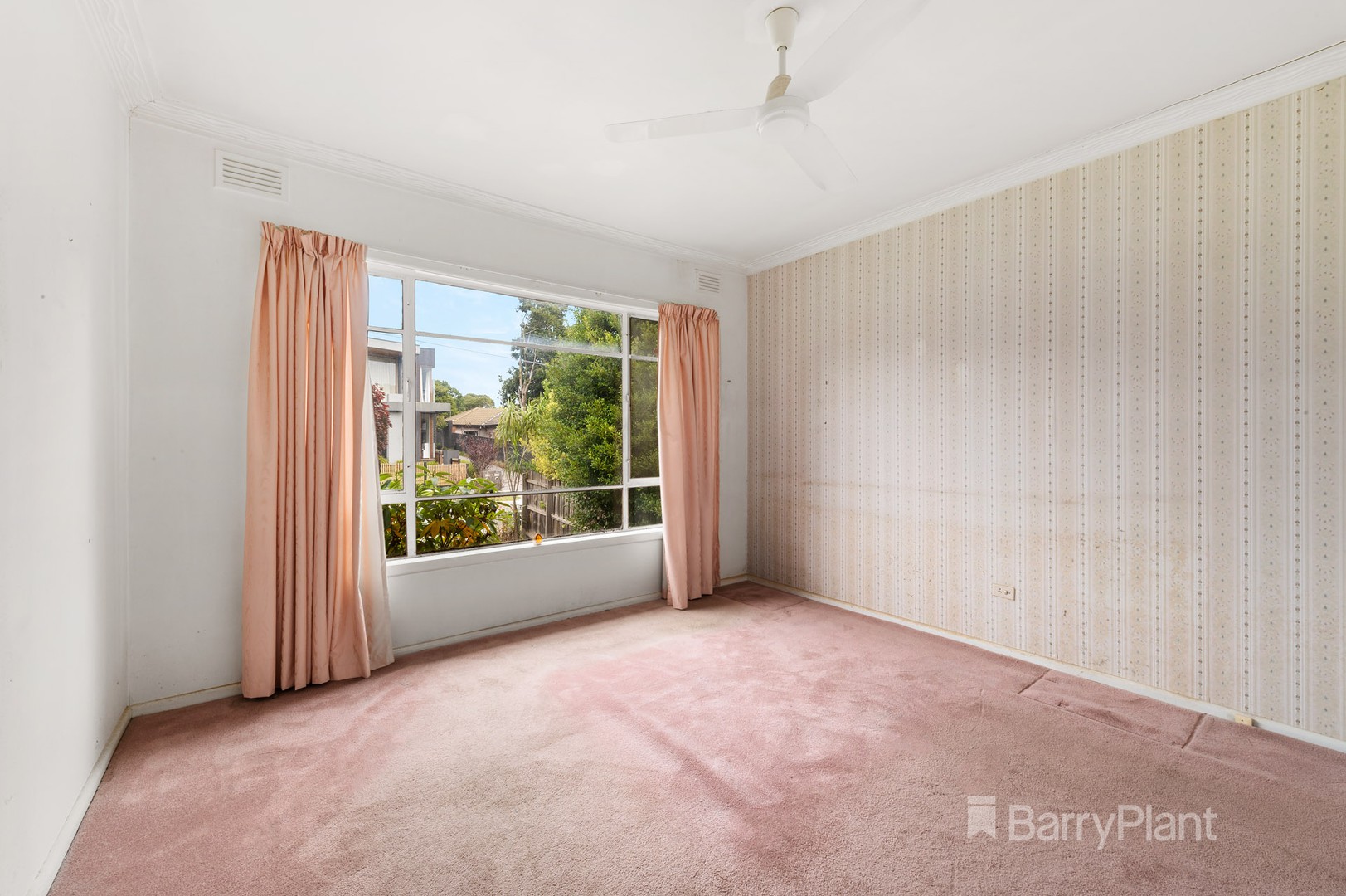 13 Greendale Road, Doncaster East, VIC 3109, Doncaster East - Thumbnail 4