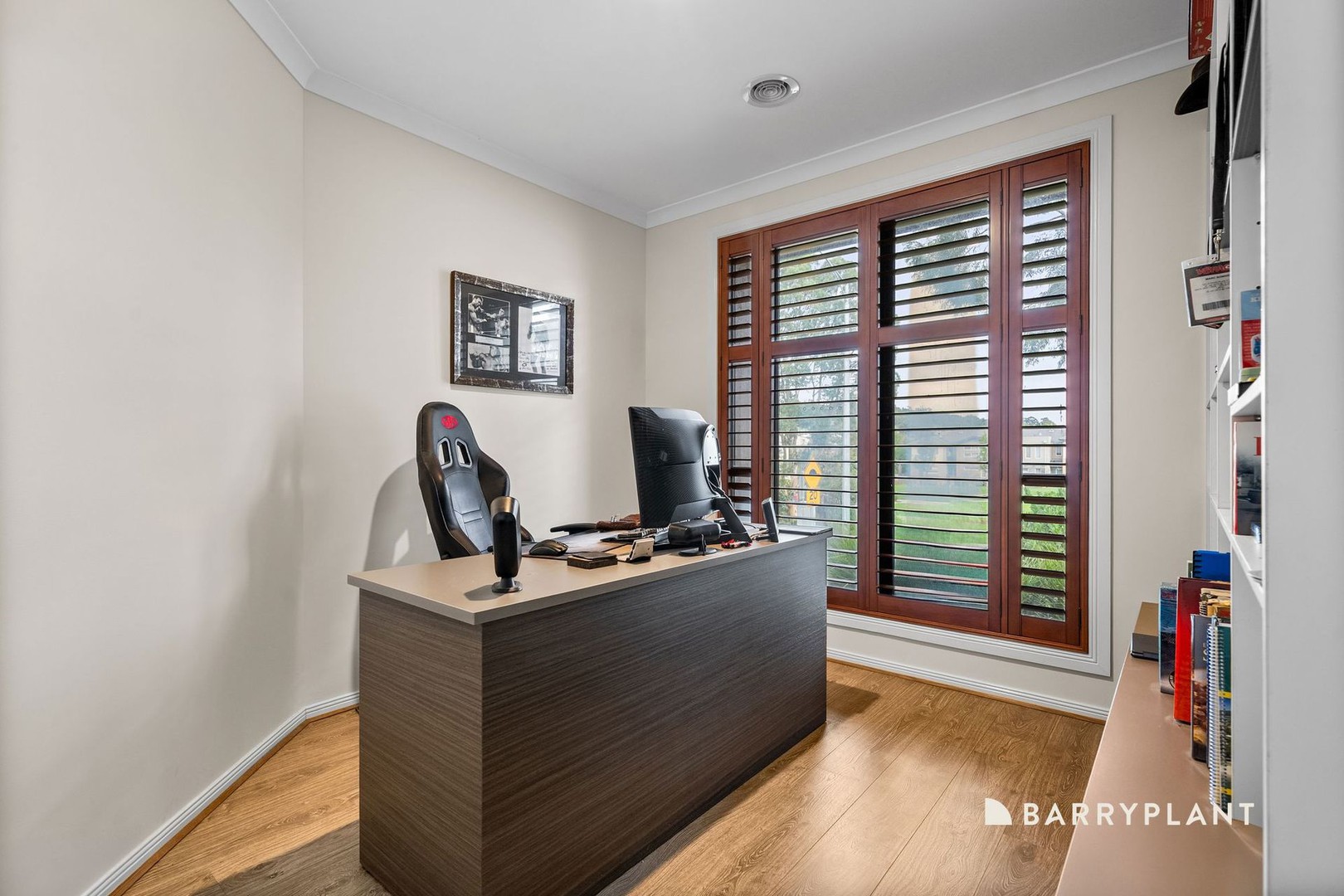13 Greenside Way, Mernda, VIC 3754, Mernda - Thumbnail 3