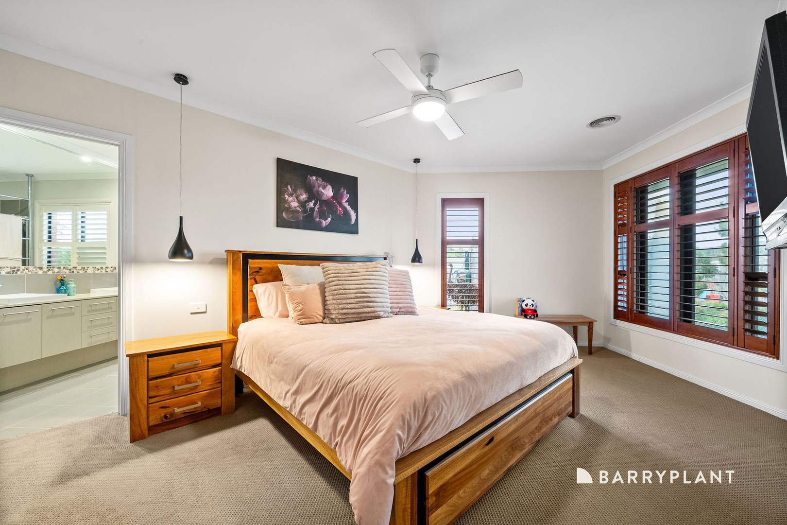 13 Greenside Way, Mernda, VIC 3754, Mernda - Thumbnail 4