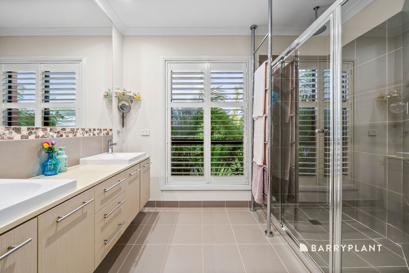 13 Greenside Way, Mernda, VIC 3754, Mernda - Thumbnail 5