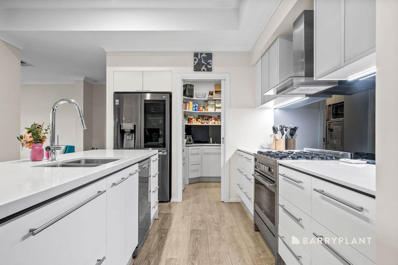 13 Greenside Way, Mernda, VIC 3754, Mernda - Thumbnail 7