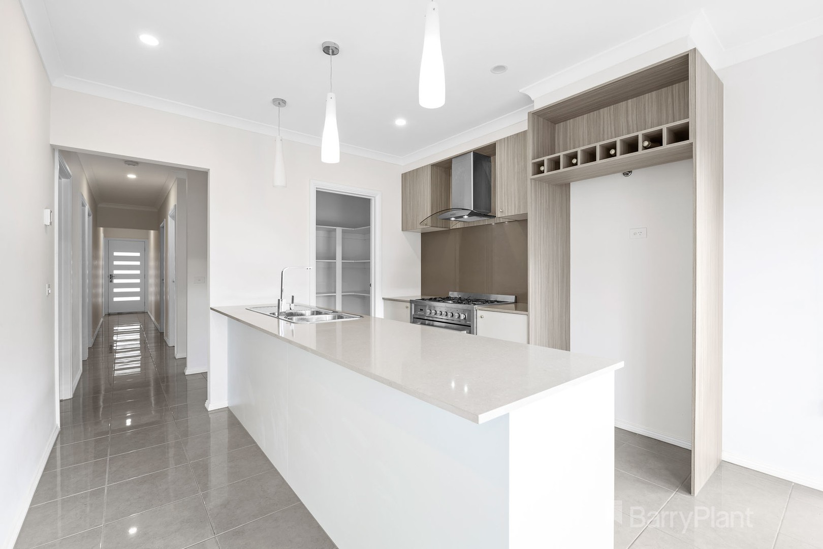13 Guernsey Street, Clyde North, VIC 3978, Clyde North - Thumbnail 2