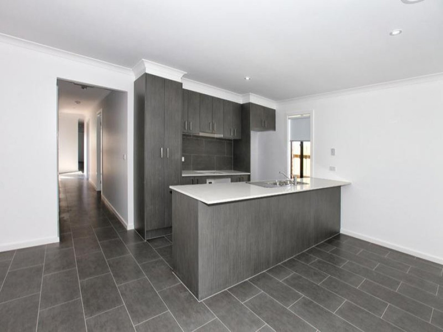 13 Gully Way, Craigieburn, VIC 3064, Craigieburn - Thumbnail 7