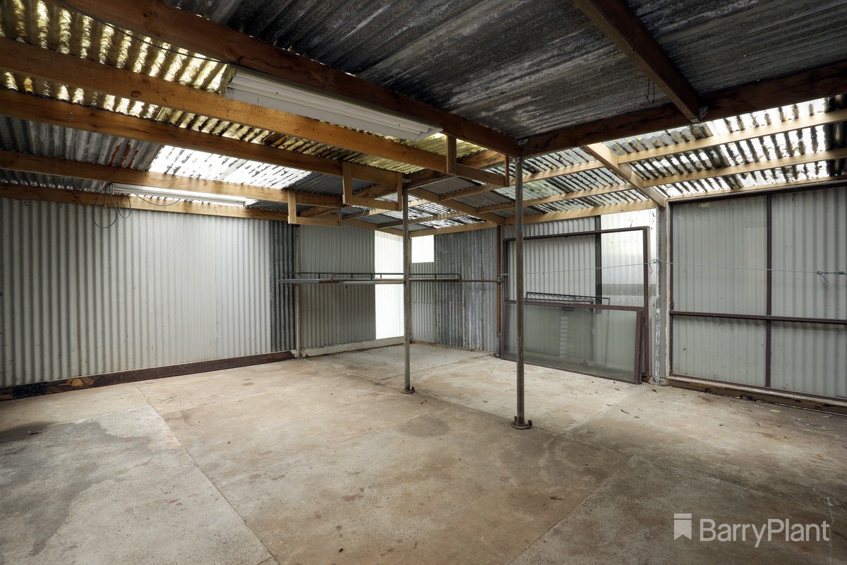 13 Haig Avenue, Monbulk, VIC 3793, Monbulk - Thumbnail 5