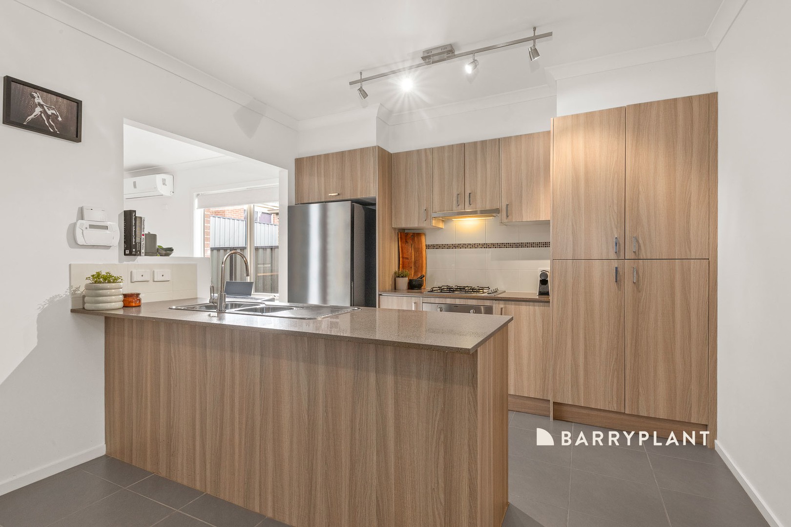13 Havana Parade, Pakenham, VIC 3810, Pakenham - Thumbnail 2