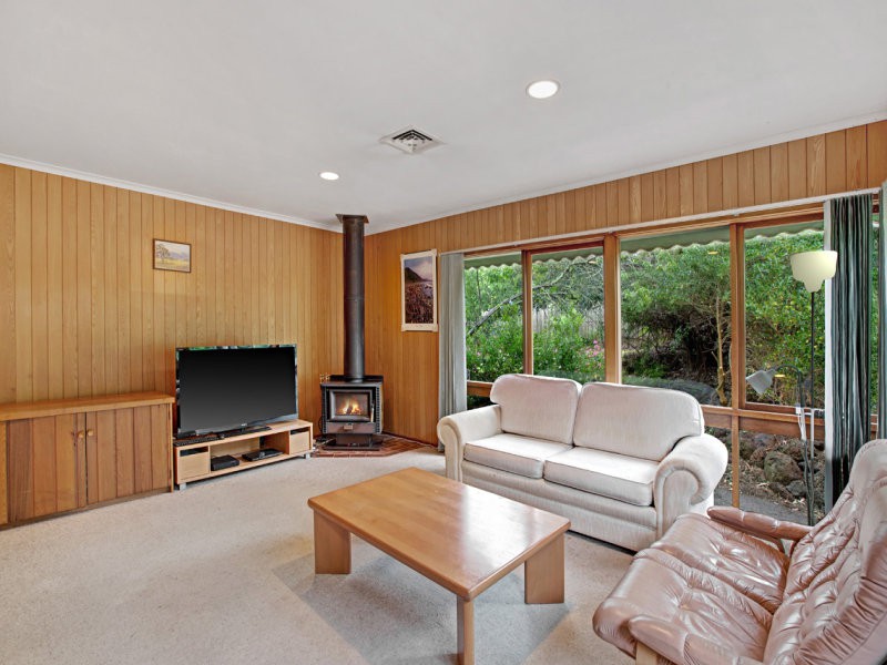 13 Heathwood Street, Ringwood East, VIC 3135, Ringwood East - Thumbnail 3