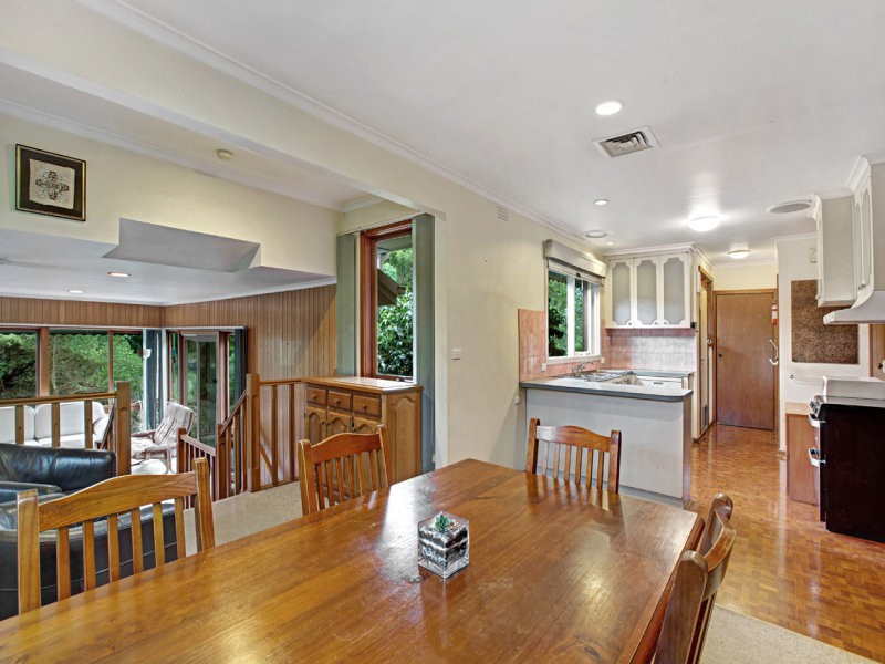 13 Heathwood Street, Ringwood East, VIC 3135, Ringwood East - Thumbnail 6