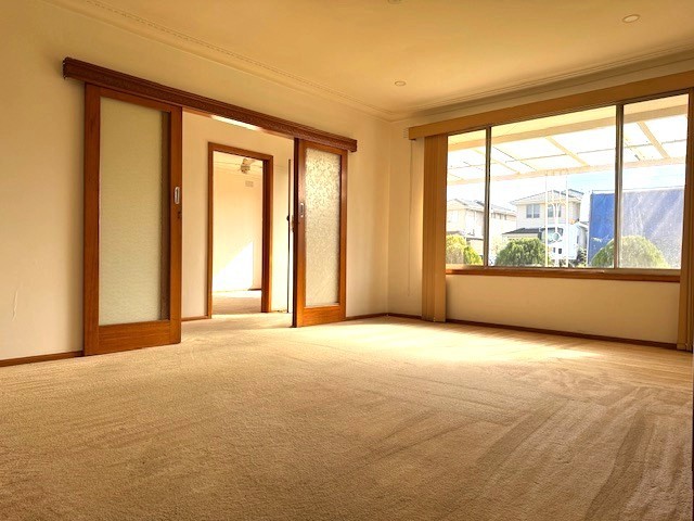 13 Henry Street, St Albans, VIC 3021, St Albans - Thumbnail 2