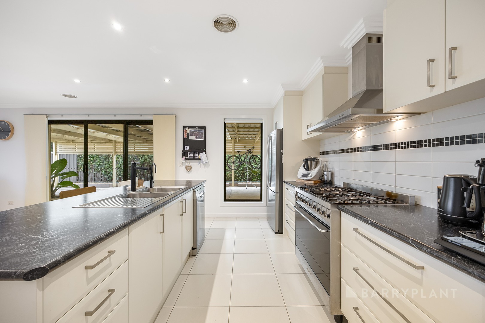 13 Hereford Cl, Delacombe, VIC 3356, Delacombe - Thumbnail 8