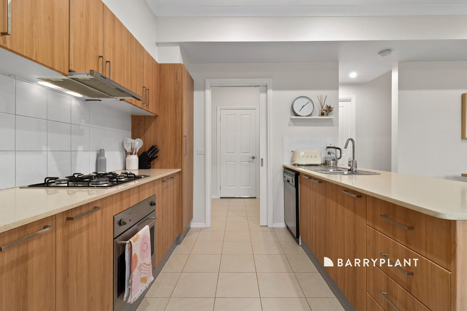 13 Hickory Drive, Narre Warren South, VIC 3805 - Thumbnail 2 - 30/04/2025