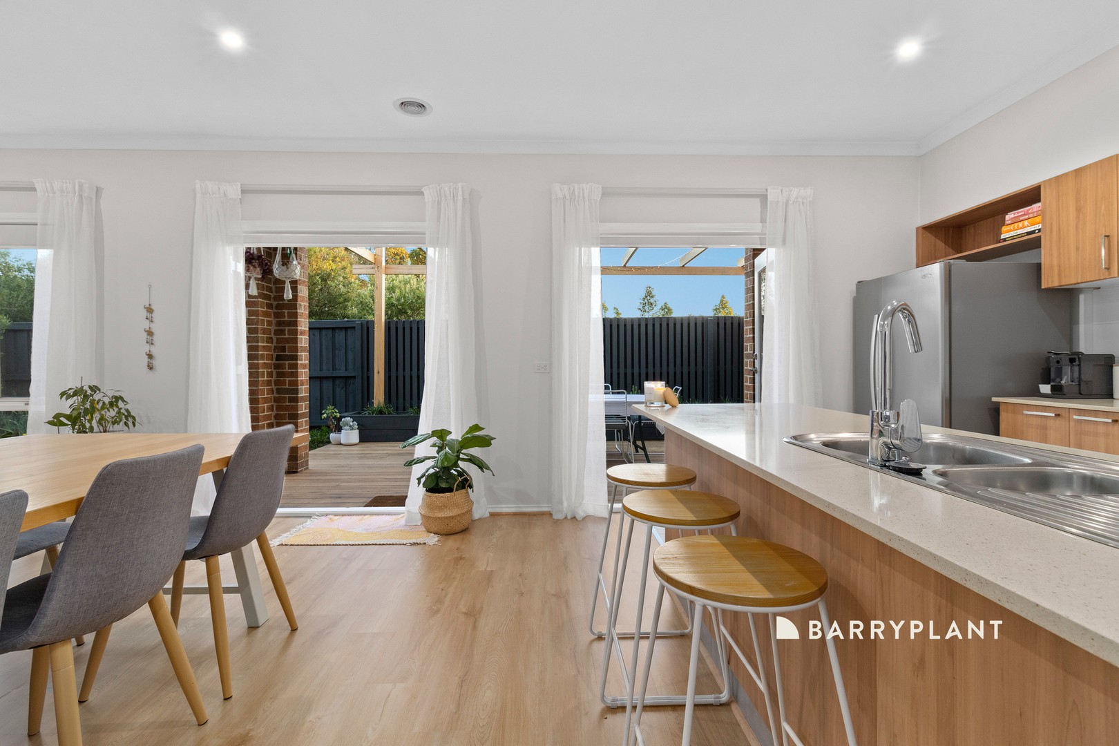 13 Hickory Drive, Narre Warren South, VIC 3805, Narre Warren South - Thumbnail 4