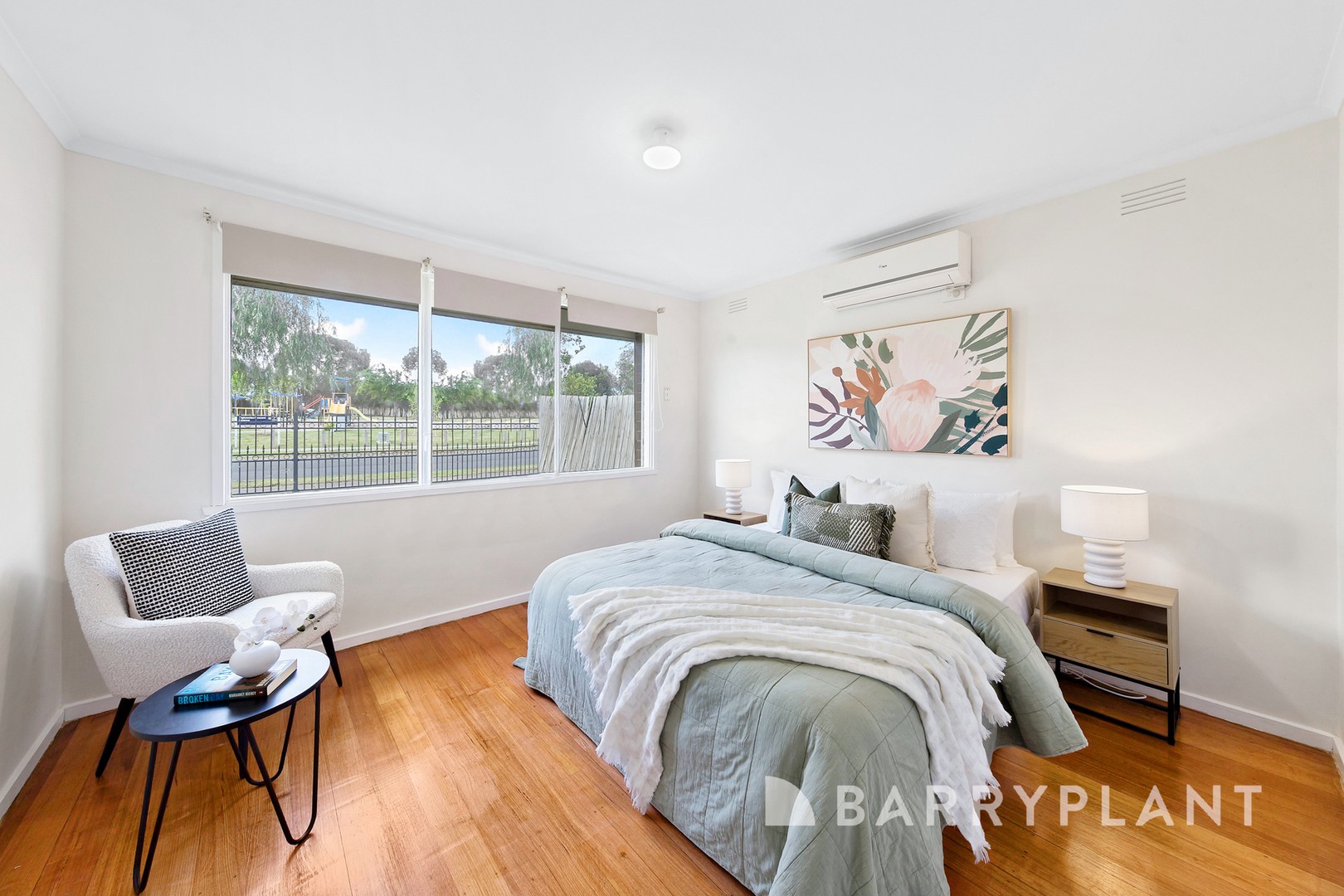 13 Highcombe Crescent, St Albans, VIC 3021, St Albans - Thumbnail 8