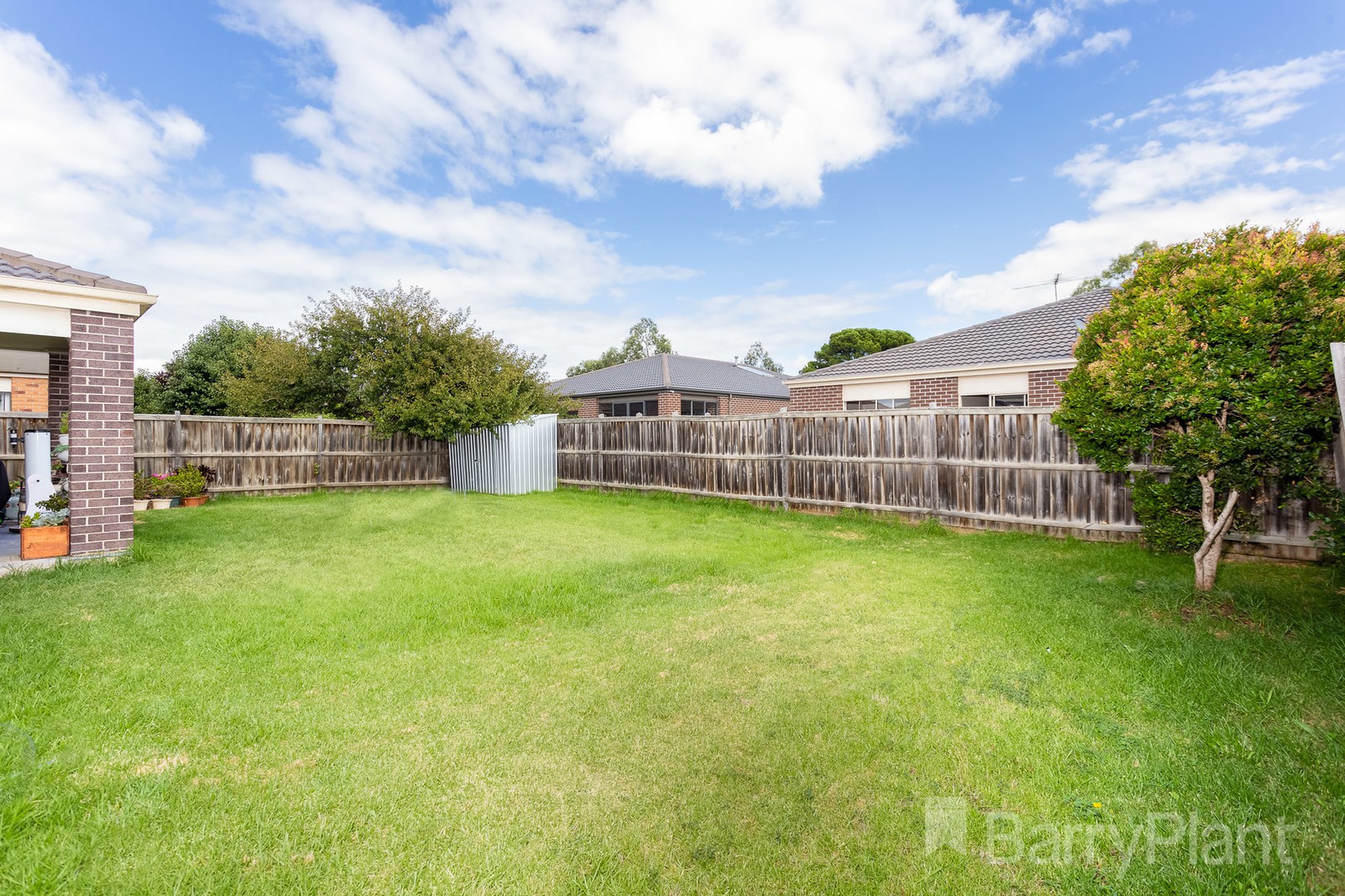 13 Hydrangea Drive, Point Cook, VIC 3030, Point Cook - Thumbnail 4
