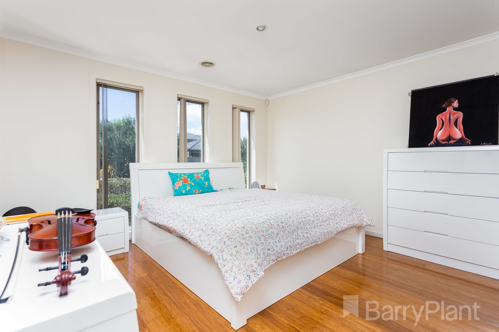 13 Hydrangea Drive, Point Cook, VIC 3030, Point Cook - Thumbnail 6