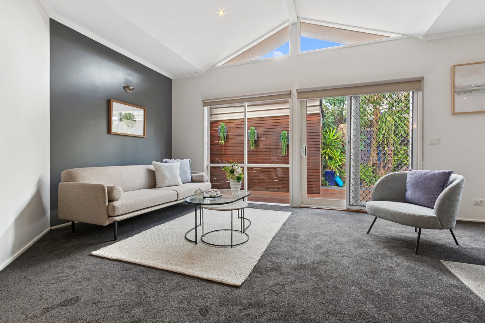 12 De Sassenay Crescent, MODBURY HEIGHTS SA 5092, Doreen - Thumbnail 2