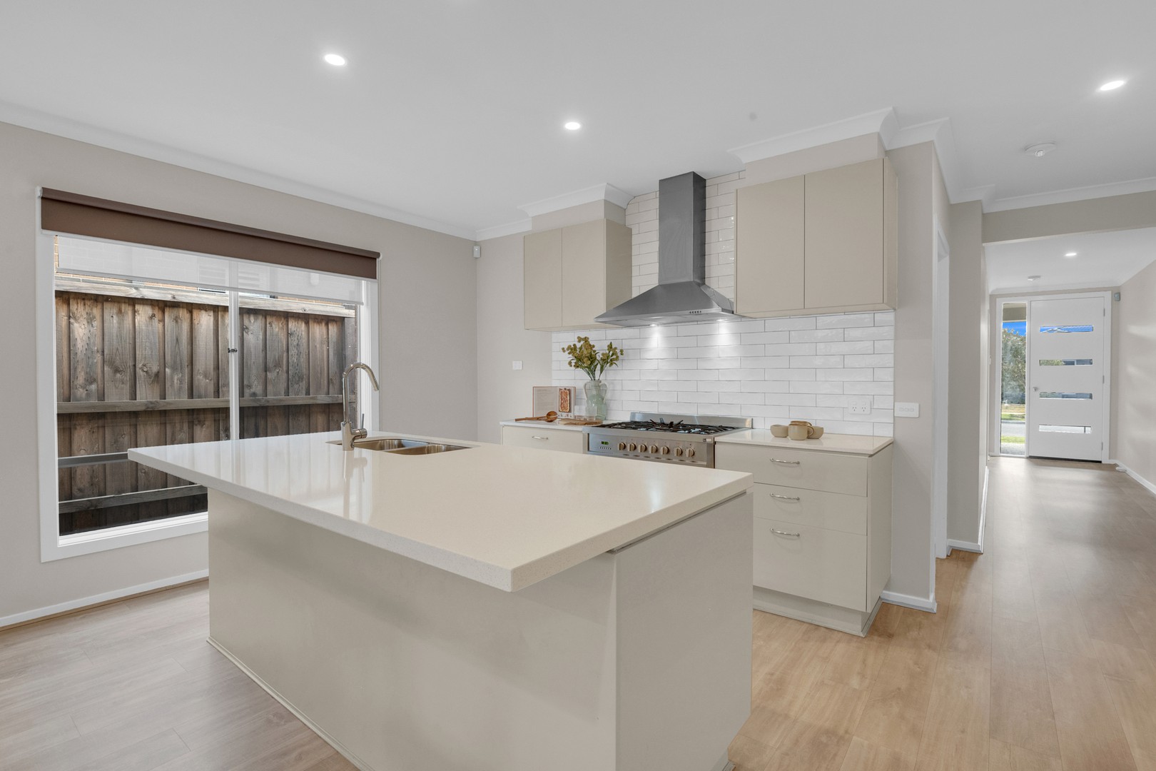 13 Ingrams Way, Mickleham, VIC 3064, Mickleham - Thumbnail 2