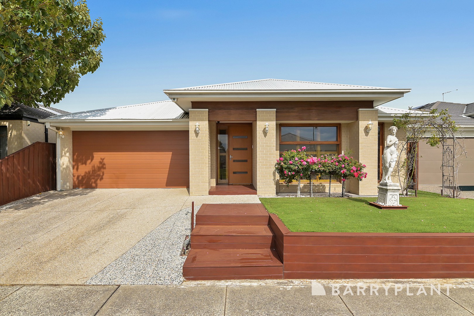 13 Jianni Way, Berwick, VIC 3806 - Thumbnail 2 - 25/03/2026