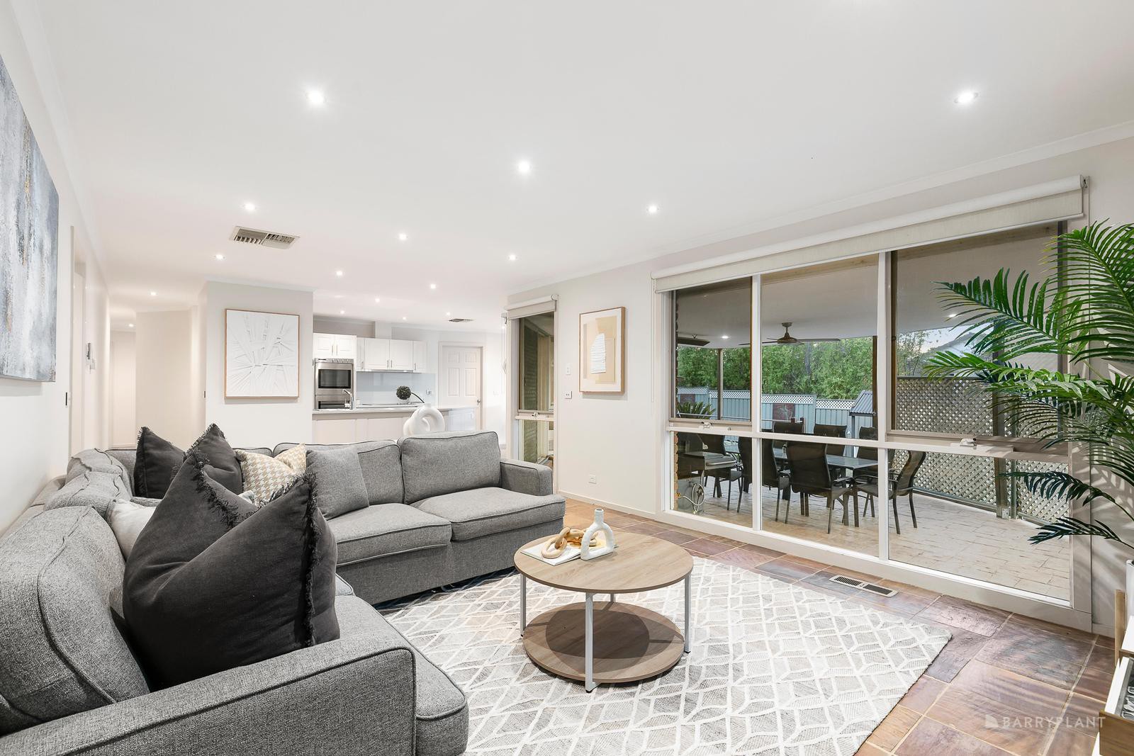 13 Jonquil Close, Diamond Creek, VIC 3089, Diamond Creek - Thumbnail 2
