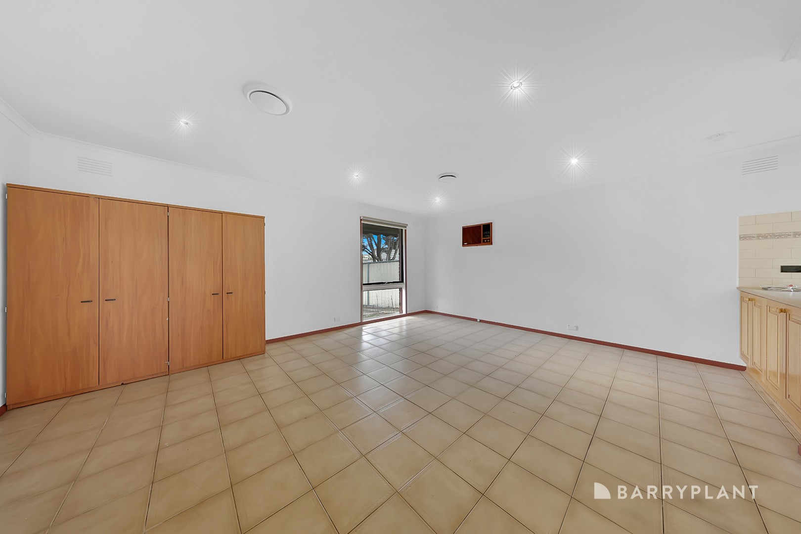 13 Kellaway Crescent, Mill Park, VIC 3082, Mill Park - Thumbnail 5