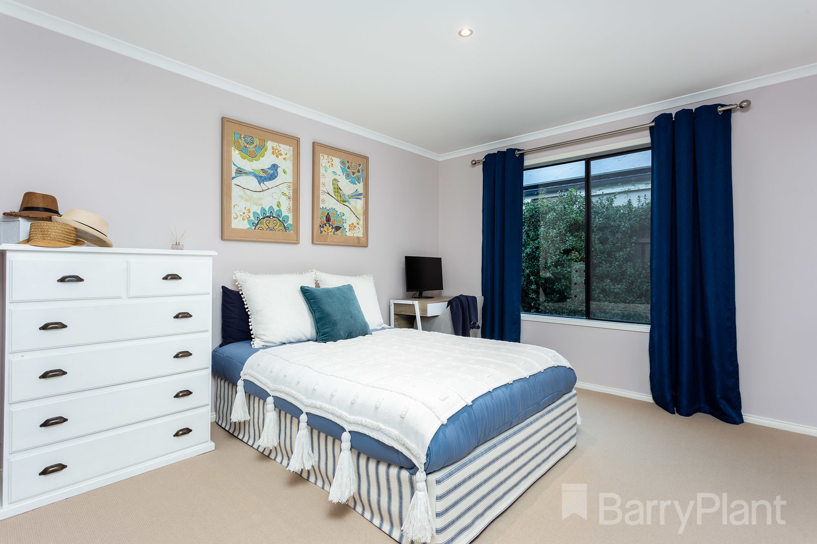 13 Kerford Crescent, Point Cook, VIC 3030, Point Cook - Thumbnail 3