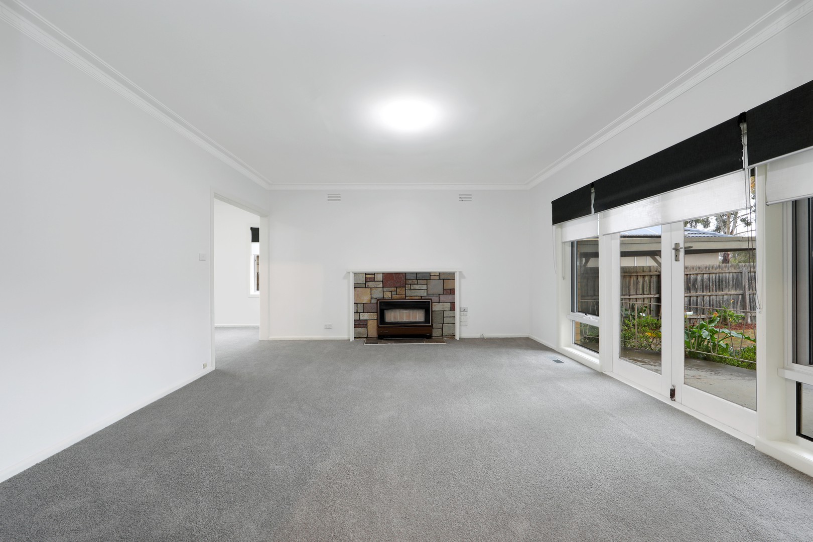 13 Lasiandra Avenue, Nunawading, VIC 3131, Nunawading - Thumbnail 2
